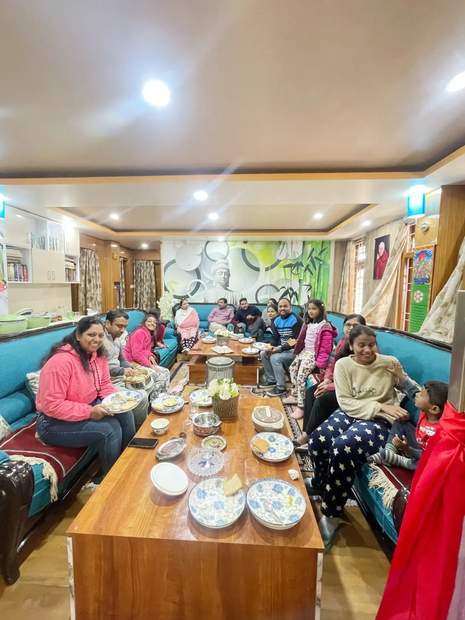 Family dining lounge at Rikya Retreat